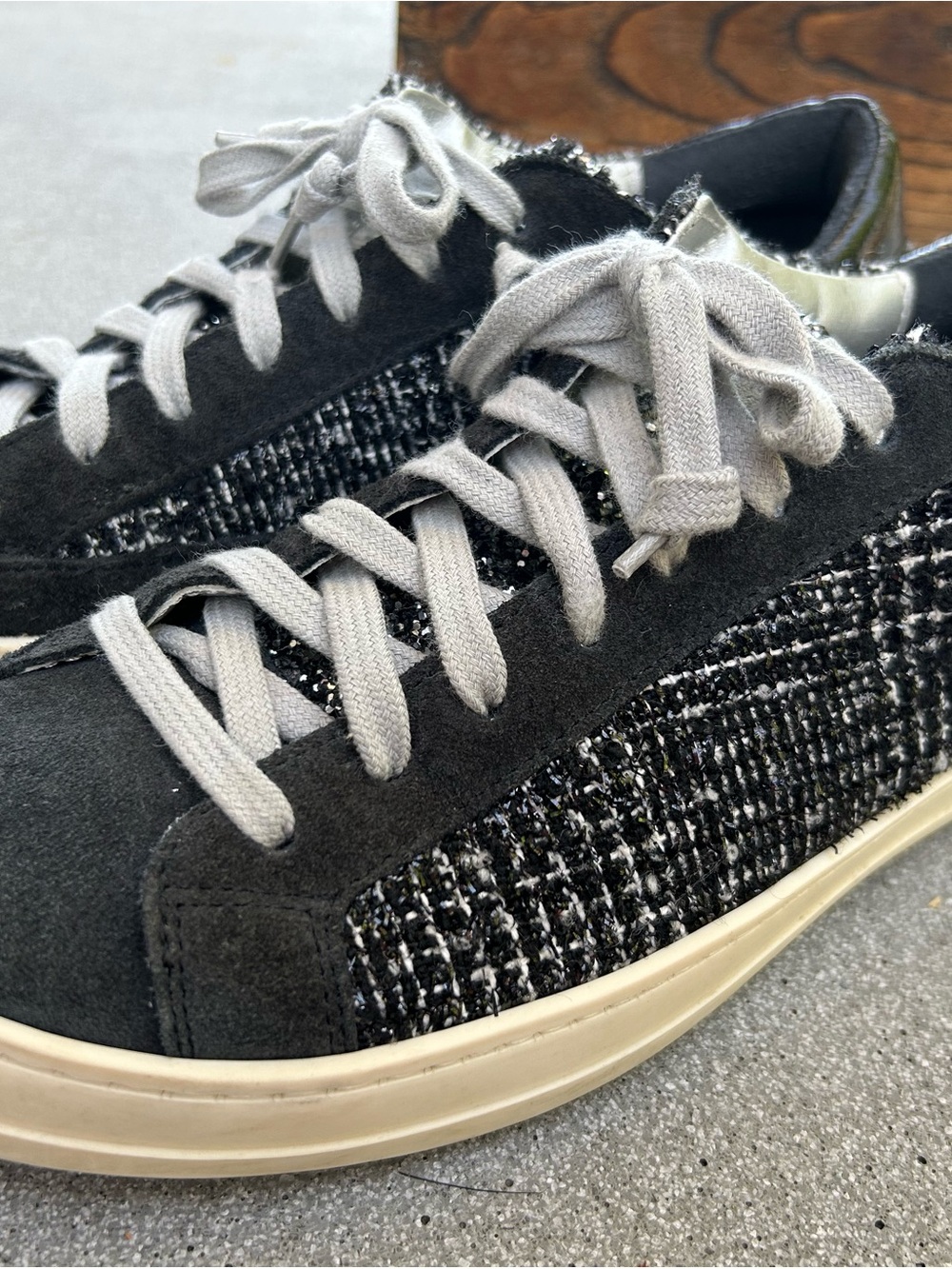 Like New P448 ‘John Shaka’ Black and Tweed Low Top Sneakers Women’s Size 8 - Picture 2 of 8